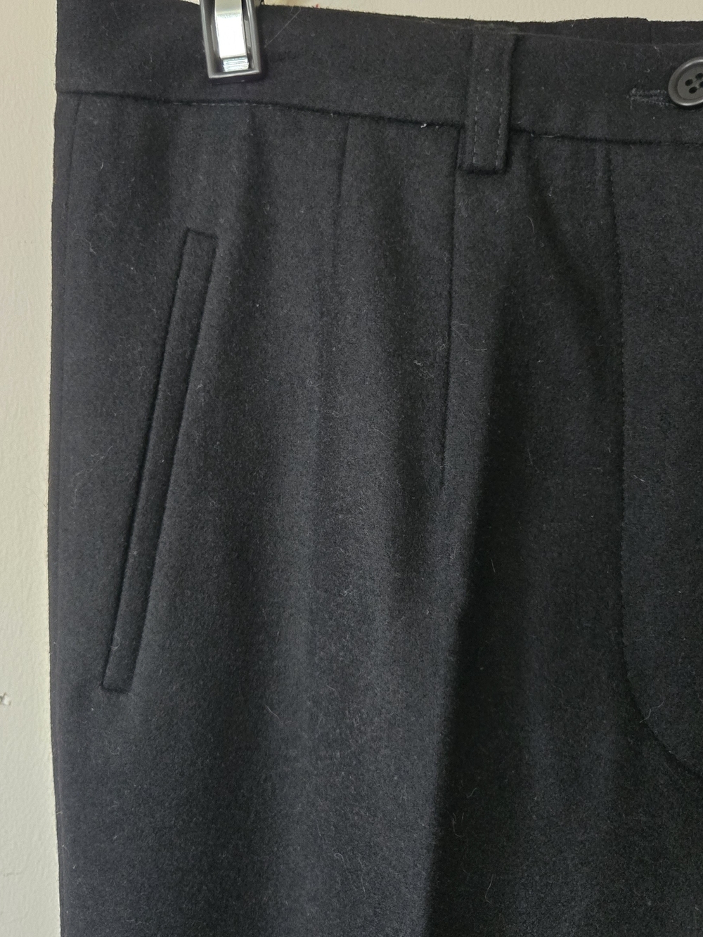 Prada Black Pleated Cuffed Hem Tailored Wool Trousers Size 28 Wool Blend Lined. - Picture 2 of 7